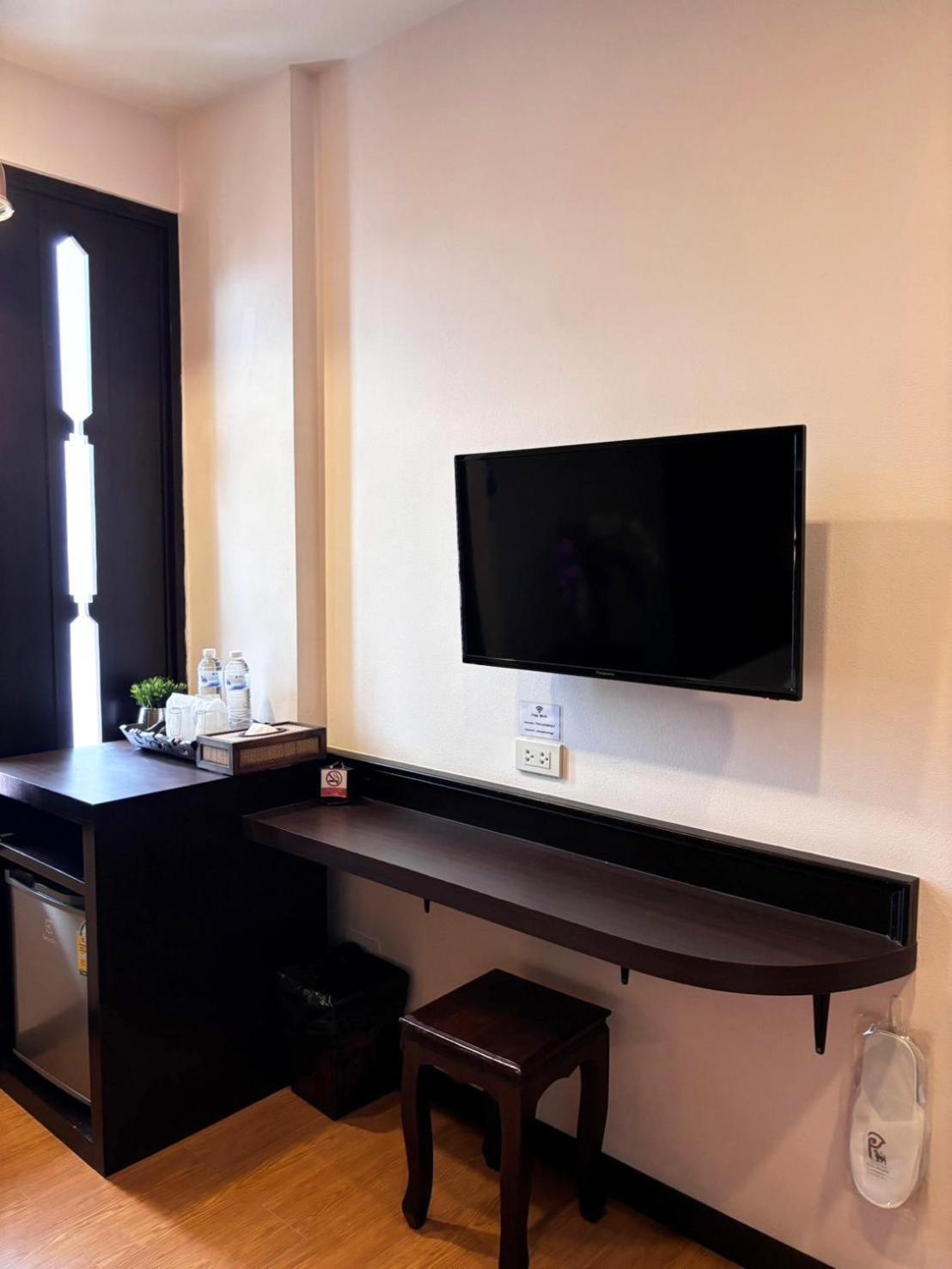 Patra Phrasing Boutique Hotel Чиангмай Екстериор снимка