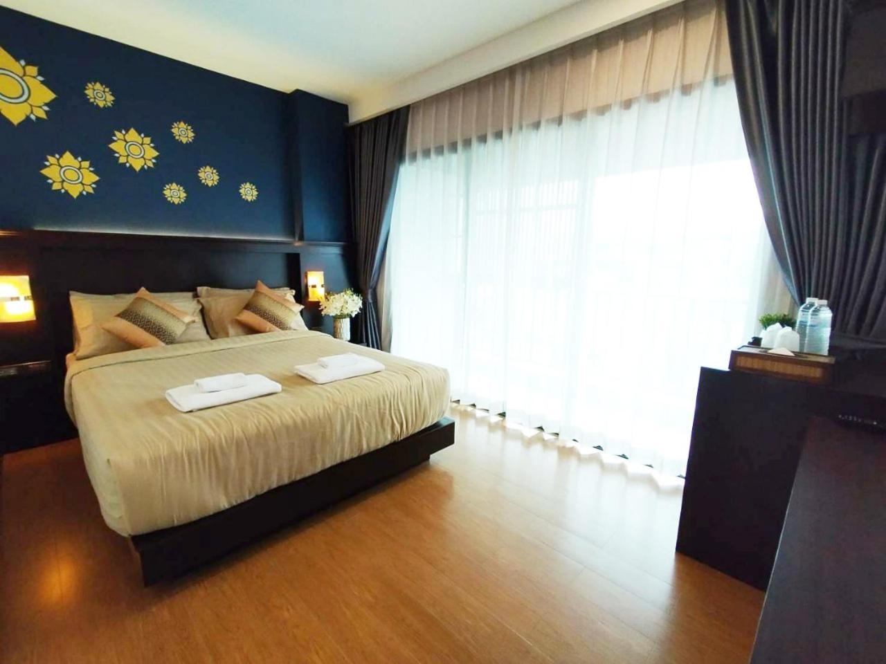 Patra Phrasing Boutique Hotel Чиангмай Екстериор снимка