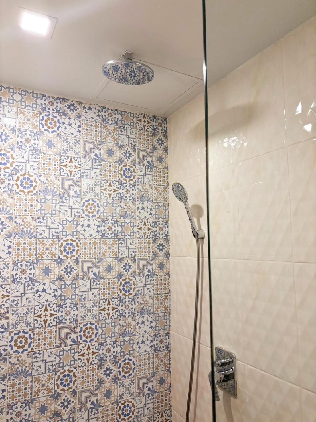 Patra Phrasing Boutique Hotel Чиангмай Екстериор снимка