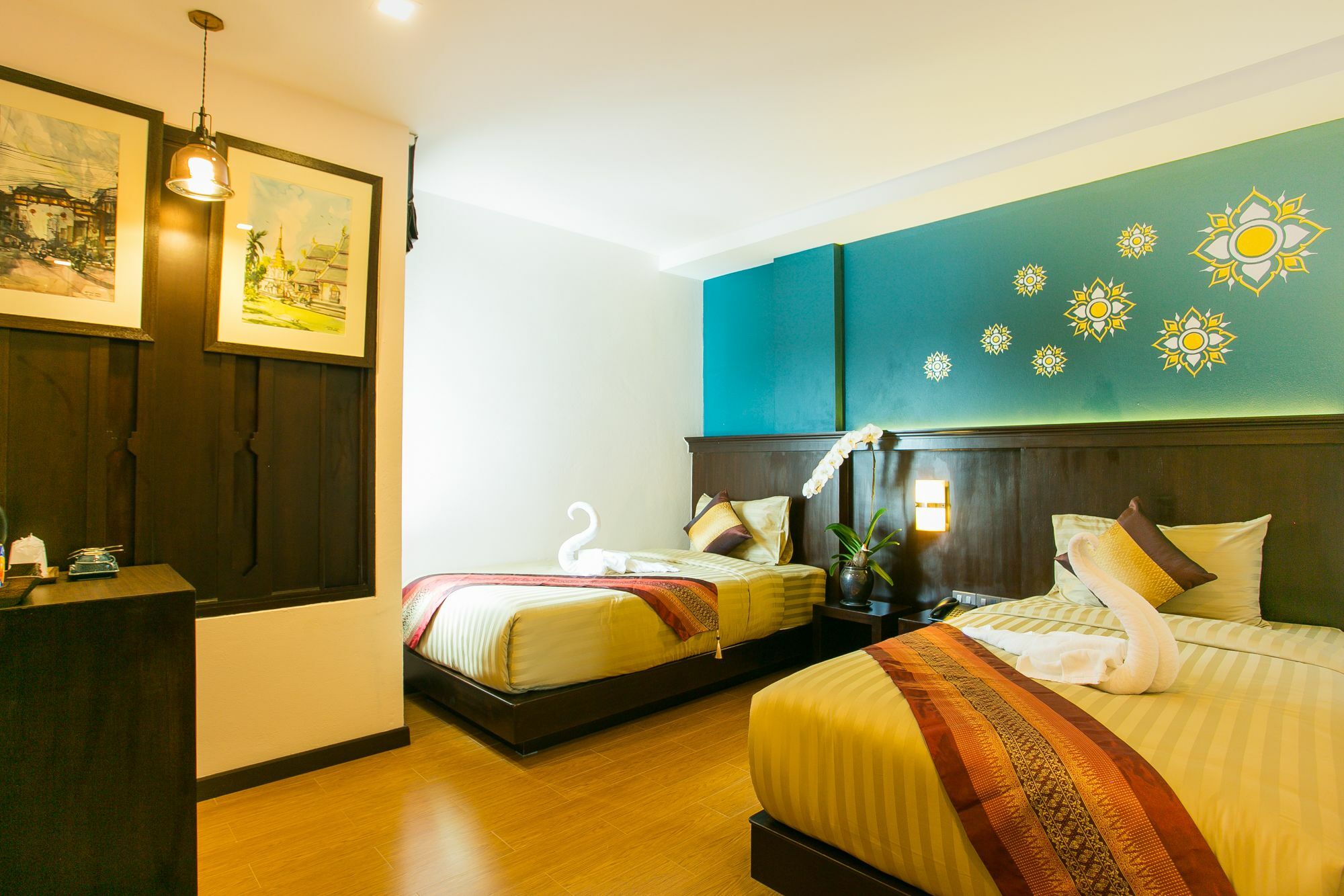 Patra Phrasing Boutique Hotel Чиангмай Екстериор снимка